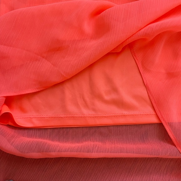 Express High-Low Maxi Neon Pink Skirt - Picture 4 of 4